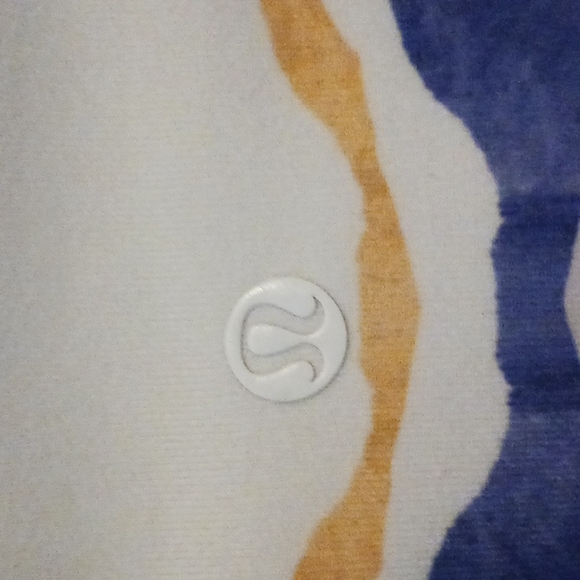 Lululemon True Self Crop Capri High Rise BLEACHER STRIPE White Iris Flow… - Picture 3 of 6